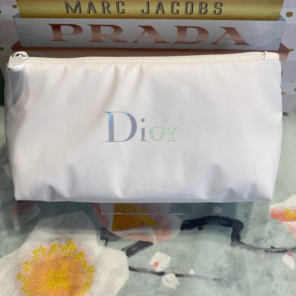 Dior Beauty White Makeup Cosmetics Bag NWOT - Picture 1 of 4